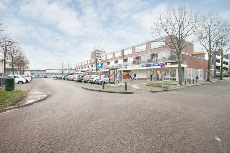 Bergen Op Zoom, Zonneplein 25 (8)