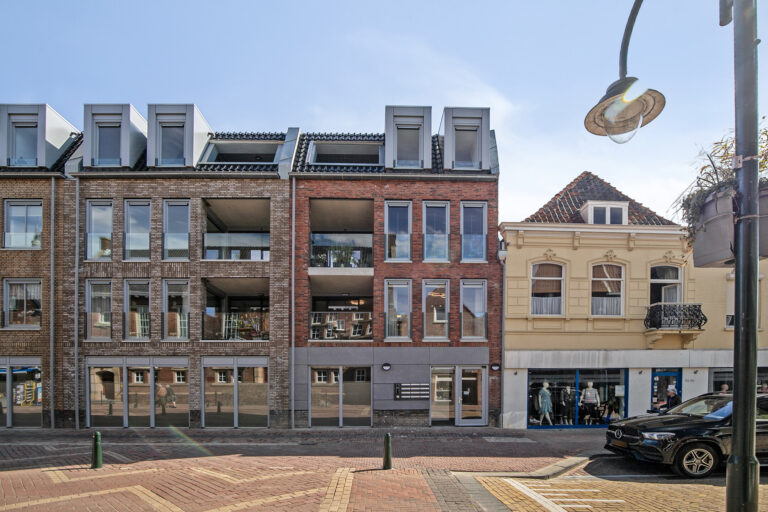Steenbergen, Kaaistraat 34-a (6)